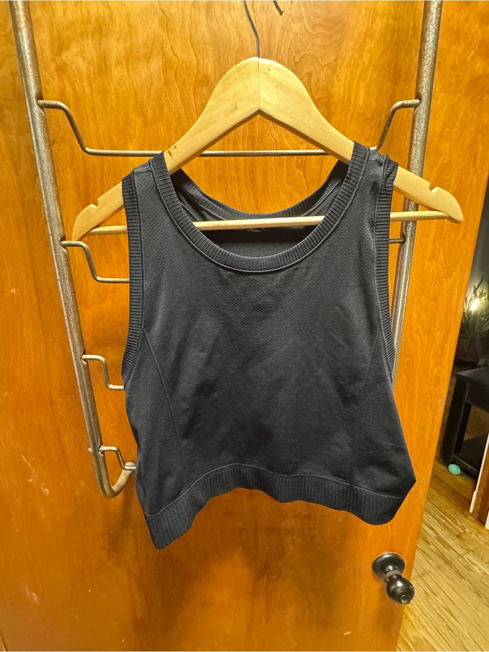 Old Navy Active Crop Tank Top - Black